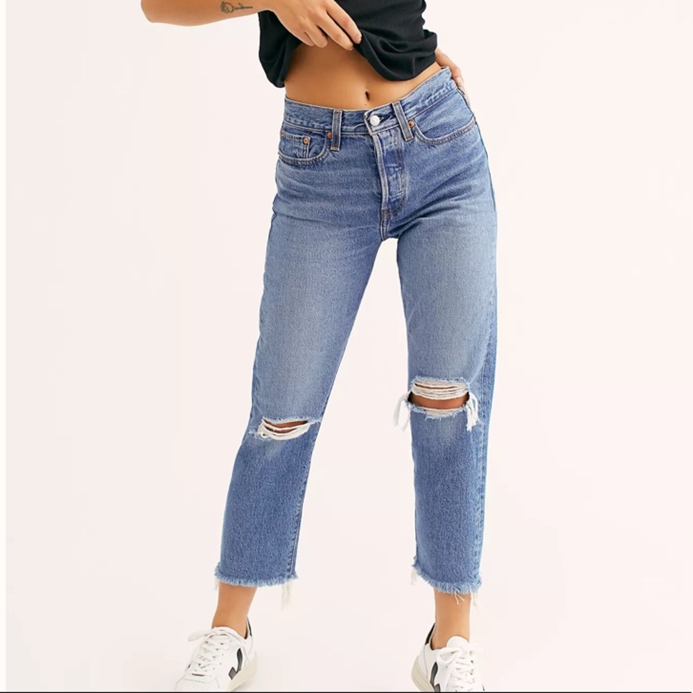 Levi’s Wedgie Straight 28